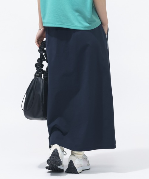 NEW BALANCE（ニューバランス）の「【別注】ニューバランス New Balance ジャージースカート 限定コラボ（スカート・レディース・ブラウン/ネイビー・S/M/L）」の10枚目の写真