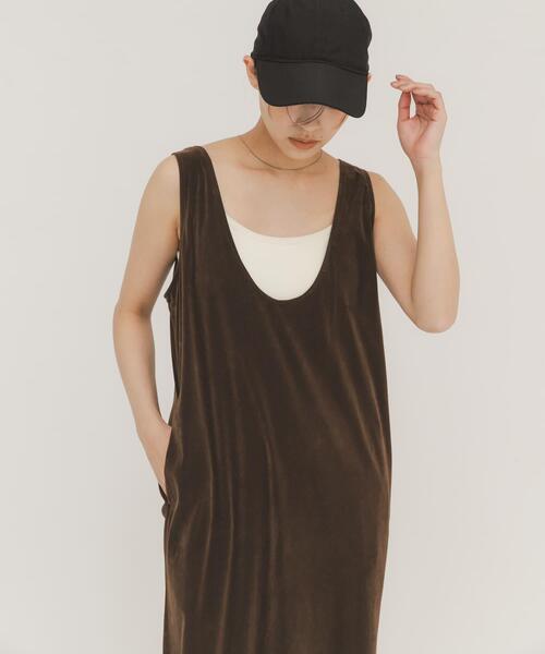 KBF(ケイビーエフ)の「2WAYベロアワンピース(ワンピース・レディース・ブラック/ダークブラウン・ONE)」の5枚目の写真