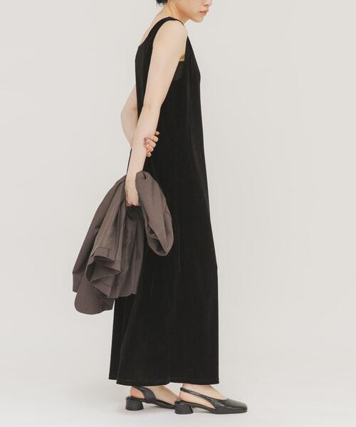 KBF(ケイビーエフ)の「2WAYベロアワンピース(ワンピース・レディース・ブラック/ダークブラウン・ONE)」の18枚目の写真