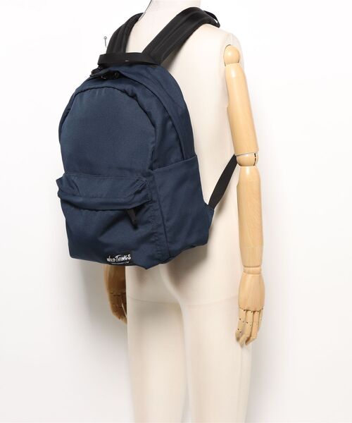 WILD THINGS（ワイルドシングス）の「non-no 掲載モデル【WILD THINGS】MEDIUM DAYPACK リュック バックパック（バックパック/リュック・レディース・ネイビー/ブラック/カーキ・ONE SIZE）」の9枚目の写真