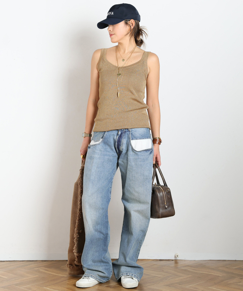 AP STUDIO（エーピーストゥディオ）の「メタリックリブニット(ゴールド)（タンクトップ・レディース・ゴールド・FREE）」の4枚目の写真