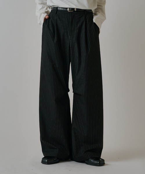 Lui's(ルイス)の「ストライプワイドスラックス(スラックス・メンズ・ブラック/ネイビー/グレー・S/M)」の1枚目の写真