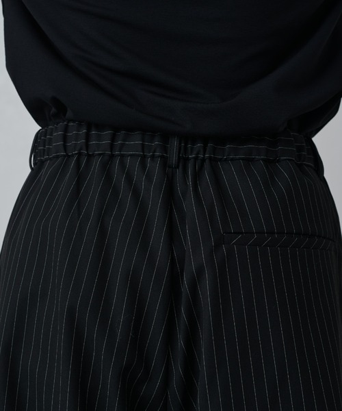 Lui's(ルイス)の「ストライプワイドスラックス(スラックス・メンズ・ブラック/ネイビー/グレー・S/M)」の13枚目の写真