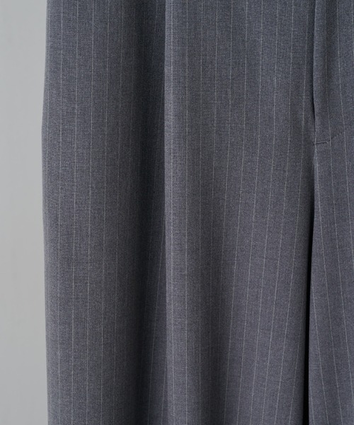 Lui's(ルイス)の「ストライプワイドスラックス(スラックス・メンズ・ブラック/ネイビー/グレー・S/M)」の6枚目の写真