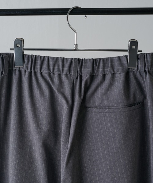 Lui's(ルイス)の「ストライプワイドスラックス(スラックス・メンズ・ブラック/ネイビー/グレー・S/M)」の9枚目の写真