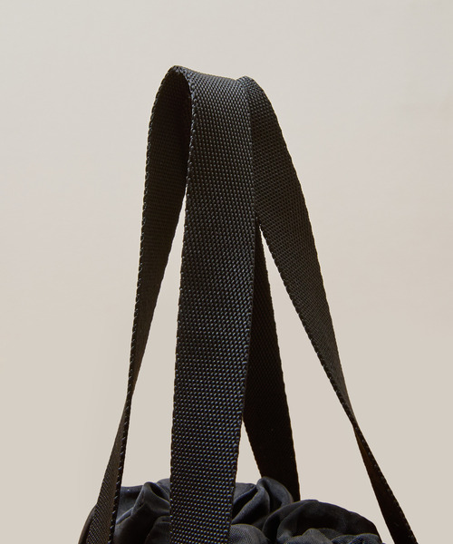 SLOW(スロウ)の「SLOW スロウ / dyed nylon-medical poach bag- 製品染ナイロン巾着バッグ 染色ナイロンハンドバッグ / 866S12S(トートバッグ・メンズ・ボルドー/ブラック/グレー・FREE)」の10枚目の写真