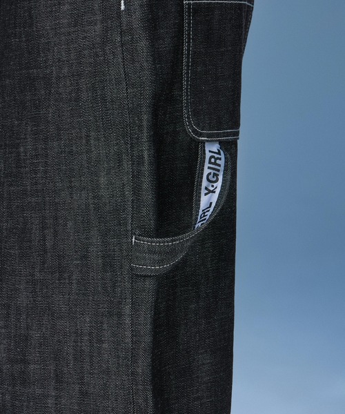X-girl(エックスガール)の「BAGGY DENIM PANTS(デニムパンツ・レディース・ライトインディゴブルー/ブラック・S/M)」の19枚目の写真