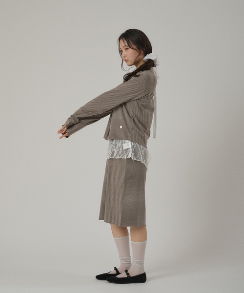MUHET（ミュエータ）の「border skirt / ボーダースカート（スカート・レディース・ブラック/ベージュ・LARGE/MEDIUM）」の6枚目の写真