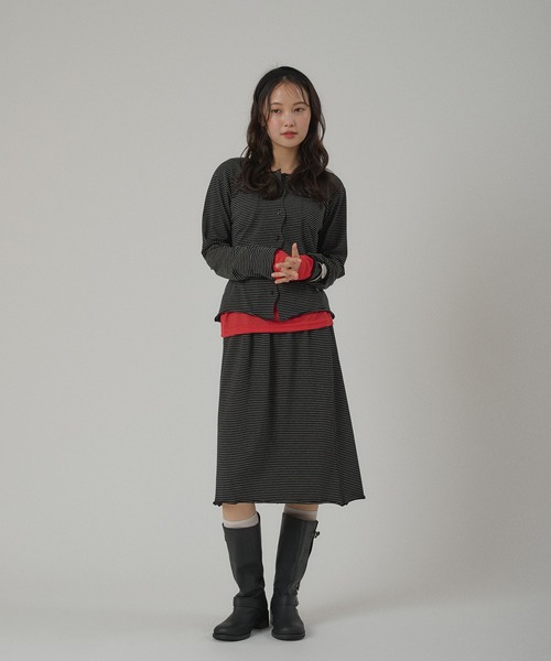MUHET（ミュエータ）の「border skirt / ボーダースカート（スカート・レディース・ブラック/ベージュ・LARGE/MEDIUM）」の14枚目の写真