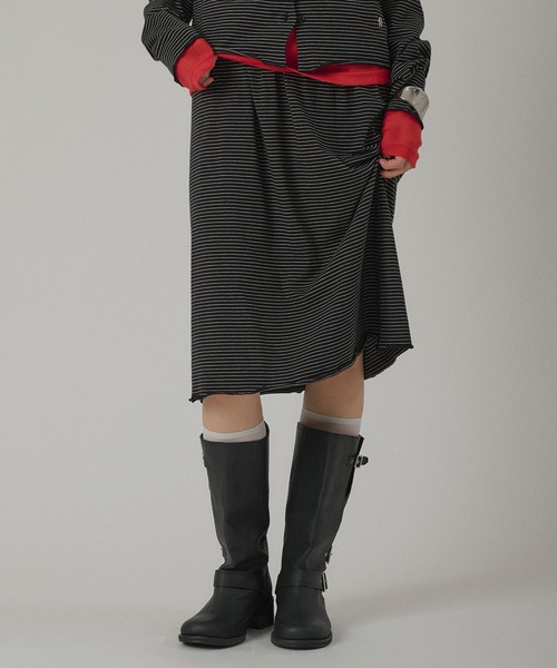 MUHET（ミュエータ）の「border skirt / ボーダースカート（スカート・レディース・ブラック/ベージュ・LARGE/MEDIUM）」の12枚目の写真