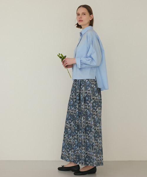 LA MARINE FRANCAISE（マリン フランセーズ）の「リバティプリントギャザーパンツ（その他パンツ・レディース・ブルー系その他/ダークブラウン系・FREE）」の2枚目の写真