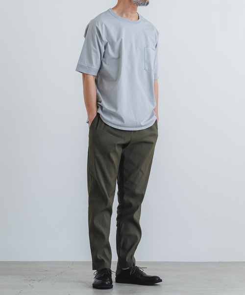 quadro(クオドロ)の「ハイブリッドストレッチリネンイージーパンツ(その他パンツ・メンズ・ブラウン/カーキ・MEDIUM)」の14枚目の写真