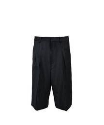 TUCK WIDE SHORTS