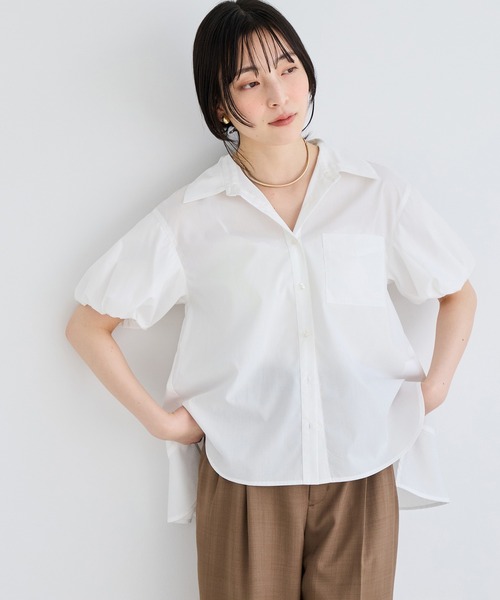 VIS（ビス）の「後ろタックフレアシャツ（シャツ/ブラウス・レディース・サックスブルー/ブルー系その他4/オフホワイト・FREE）」の2枚目の写真