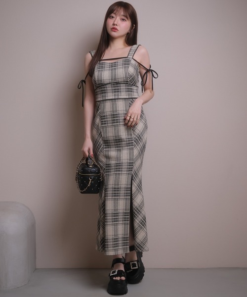 LIPSERVICE(リップサービス)の「マーメイドキャミワンピース(ワンピース・レディース・その他1/その他2/アイボリー/ブラック・S/M)」の3枚目の写真