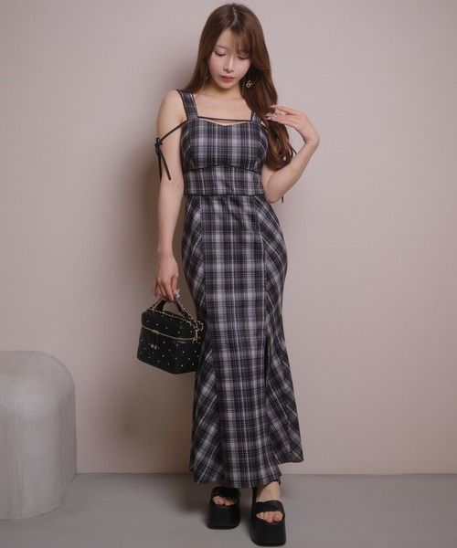 LIPSERVICE(リップサービス)の「マーメイドキャミワンピース(ワンピース・レディース・その他1/その他2/アイボリー/ブラック・S/M)」の9枚目の写真