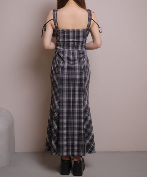 LIPSERVICE(リップサービス)の「マーメイドキャミワンピース(ワンピース・レディース・その他1/その他2/アイボリー/ブラック・S/M)」の7枚目の写真