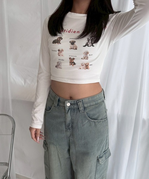 etta(エタ)の「犬いっぱいデザインショート丈ロンT/長袖Tシャツ(Tシャツ/カットソー・レディース・ネイビー/レッド・MEDIUM)」の8枚目の写真