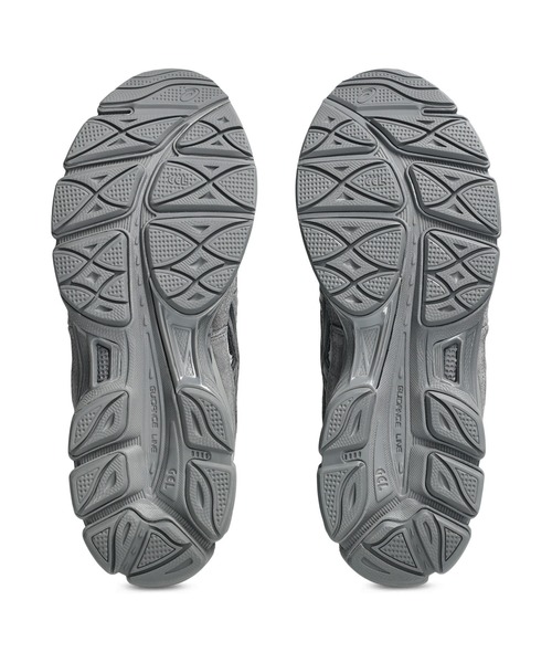ASICS（アシックス）の「GEL-NYC / ゲルエヌワイシー（スニーカー・レディース・グレー系その他・23.5/25/27/26.5/26/23/27.5/24.5/25.5/28.5/24/28/29）」の7枚目の写真
