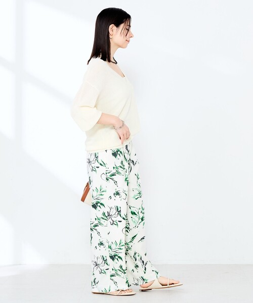 NOLLEY’S Sophi(ノーリーズソフィ)の「《手洗い可能》ペーパー混深V片畦プルオーバー(ニット/セーター・レディース・ミント/オレンジ/オフホワイト・38)」の15枚目の写真