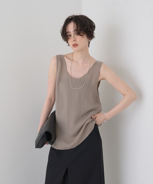 Rouge vif(ルージュヴィフ)の「【セットアップ対応】キュプラフィブリルUネックノースリーブブラウス/ジレ(シャツ/ブラウス・レディース・グレー/グレイッシュベージュ・フリー)」の18枚目の写真