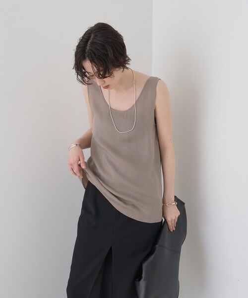 Rouge vif(ルージュヴィフ)の「【セットアップ対応】キュプラフィブリルUネックノースリーブブラウス/ジレ(シャツ/ブラウス・レディース・グレー/グレイッシュベージュ・フリー)」の20枚目の写真