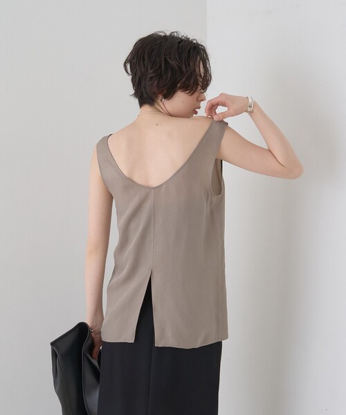 Rouge vif(ルージュヴィフ)の「【セットアップ対応】キュプラフィブリルUネックノースリーブブラウス/ジレ(シャツ/ブラウス・レディース・グレー/グレイッシュベージュ・フリー)」の22枚目の写真