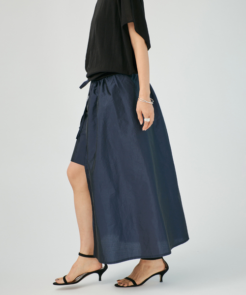 VERMEIL par iena(ヴェルメイユパーイエナ)の「Fabrica Layered スカート(スカート・レディース・ネイビー・FREE)」の7枚目の写真