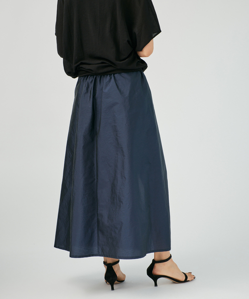 VERMEIL par iena(ヴェルメイユパーイエナ)の「Fabrica Layered スカート(スカート・レディース・ネイビー・FREE)」の8枚目の写真