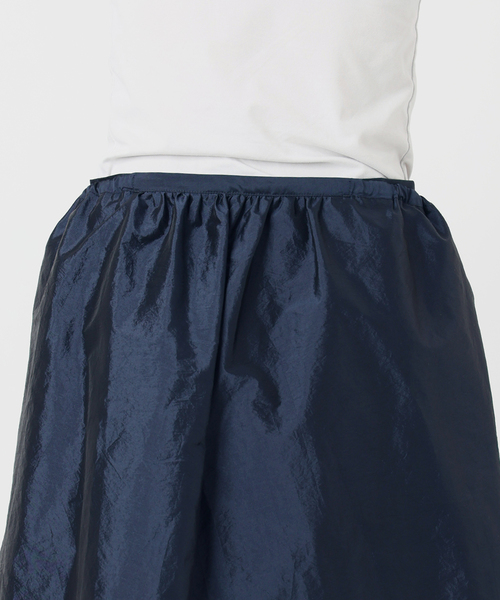 VERMEIL par iena(ヴェルメイユパーイエナ)の「Fabrica Layered スカート(スカート・レディース・ネイビー・FREE)」の15枚目の写真