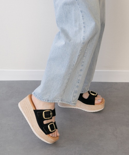 inter-chaussures(インターショシュール)の「【Oh my Sandals】ダブルバックル厚底ウエッジサンダル(E62500)(サンダル・レディース・ベージュ/ブラック・37/36/38/39)」の3枚目の写真