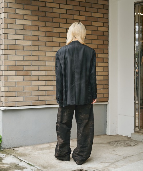 TAAKK(ターク)の「別注 DENIM CURVELEGPANTS(デニムパンツ・レディース・グレー/ピンク/ブラウン/インディゴブルー・1/2)」の9枚目の写真