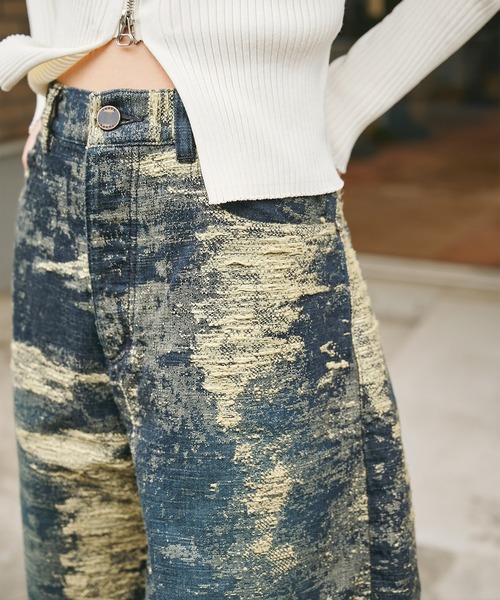 TAAKK(ターク)の「別注 DENIM CURVELEGPANTS(デニムパンツ・レディース・グレー/ピンク/ブラウン/インディゴブルー・1/2)」の22枚目の写真