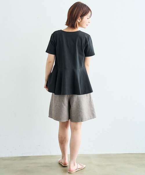 mil(ミル)の「【汗染み防止加工】 ペプラム Tシャツ【587197】(Tシャツ/カットソー・レディース・グレイッシュベージュ/ブラック/チャコールグレー・S/XS)」の21枚目の写真