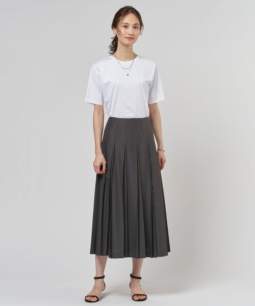 J.PRESS Ladies(J.プレス レディス)の「ロゴ Tシャツ(Tシャツ/カットソー・レディース・ライトグリーン系/ホワイト系/ブラック系1/ライトグレー系・SMALL)」の7枚目の写真