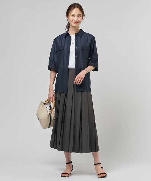 J.PRESS Ladies(J.プレス レディス)の「ロゴ Tシャツ(Tシャツ/カットソー・レディース・ライトグリーン系/ホワイト系/ブラック系1/ライトグレー系・SMALL)」の8枚目の写真