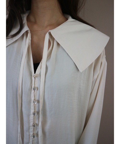 TRUNC(トランクエイティーエイト)の「Big Collar Skipper Blouse(シャツ/ブラウス・レディース・アイボリー・FREE)」の2枚目の写真