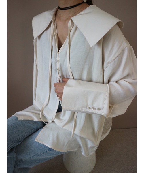 TRUNC(トランクエイティーエイト)の「Big Collar Skipper Blouse(シャツ/ブラウス・レディース・アイボリー・FREE)」の7枚目の写真