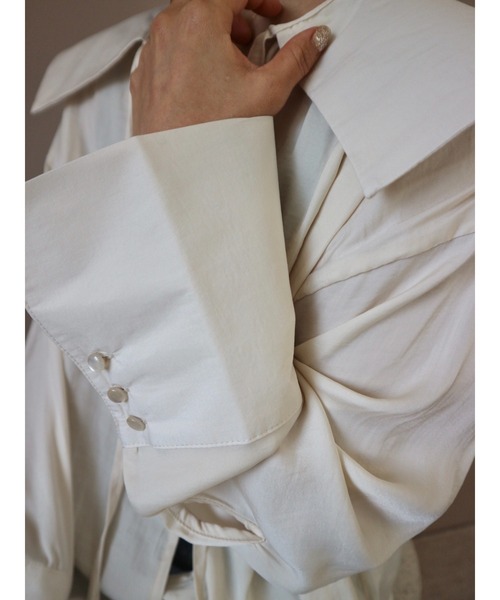 TRUNC(トランクエイティーエイト)の「Big Collar Skipper Blouse(シャツ/ブラウス・レディース・アイボリー・FREE)」の8枚目の写真