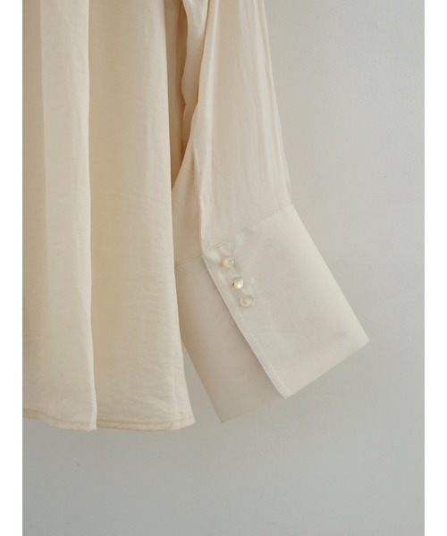 TRUNC(トランクエイティーエイト)の「Big Collar Skipper Blouse(シャツ/ブラウス・レディース・アイボリー・FREE)」の15枚目の写真