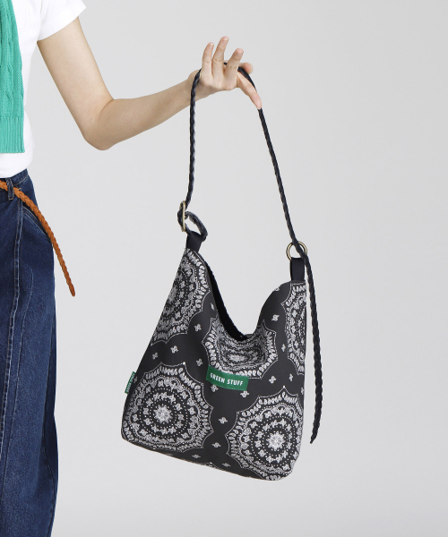 GREEN STUFF（グリーンスタッフ）の「belted bag B2 - paisley black（ショルダーバッグ・レディース・その他・FREE）」の5枚目の写真