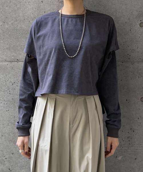 CIEL'AIR（シエルエアー）の「SPLIT COLOR FADE T-SHIRT（ｾﾊﾟﾚｰﾄｶﾗｰﾌｪｰﾄﾞTｼｬﾂ）（Tシャツ/カットソー・レディース・ブラック/グレー・FREE）」の7枚目の写真