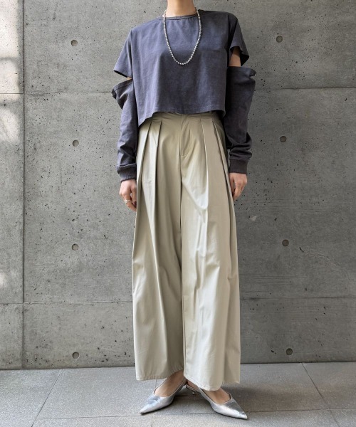 CIEL'AIR（シエルエアー）の「SPLIT COLOR FADE T-SHIRT（ｾﾊﾟﾚｰﾄｶﾗｰﾌｪｰﾄﾞTｼｬﾂ）（Tシャツ/カットソー・レディース・ブラック/グレー・FREE）」の14枚目の写真