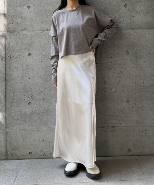 CIEL'AIR（シエルエアー）の「SPLIT COLOR FADE T-SHIRT（ｾﾊﾟﾚｰﾄｶﾗｰﾌｪｰﾄﾞTｼｬﾂ）（Tシャツ/カットソー・レディース・ブラック/グレー・FREE）」の17枚目の写真