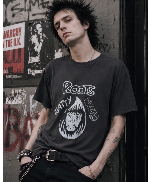 WORN FREE(ウォーンフリー)の「【 WORN FREE / ウォーンフリー 】NATTY DERAD ROOTS S/S TEE(Tシャツ/カットソー・メンズ・チャコールグレー・XL/L/M/S)」の1枚目の写真