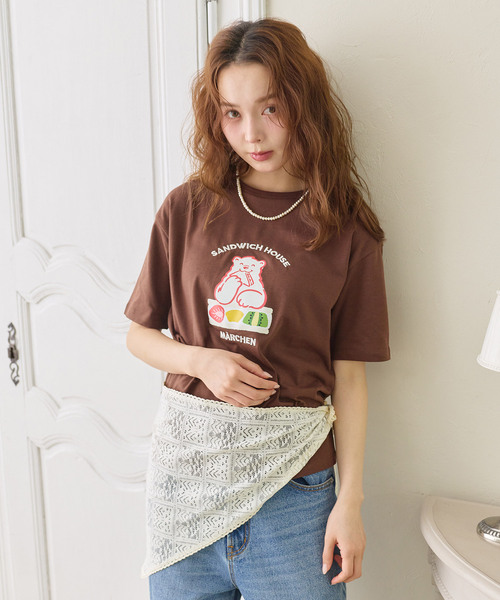 cross marche(クロスマルシェ)の「【サンドイッチハウスメルヘン】サガラ刺繍メルるん♪半袖Tシャツ(Tシャツ/カットソー・レディース・ブラック/ブラウン/サックスブルー・L/M/LL)」の10枚目の写真