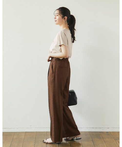 DoCLASSE（ ドゥクラッセ）の「ブッチャー織り・タックワイドパンツ（その他パンツ・レディース・ダークネイビー/ブラウン・11/9）」の12枚目の写真