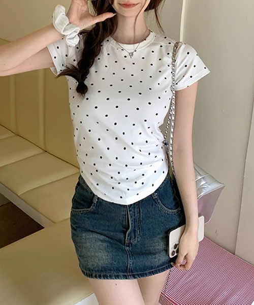 Pittok(ピットク)の「ドット柄ショートスリーブ 半袖Tシャツ(Tシャツ/カットソー・レディース・グレー/ブラック/ホワイト・MEDIUM)」の5枚目の写真