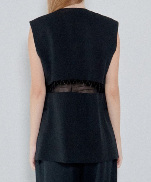 LE CIEL BLEU（ルシェルブルー）の「レースアップディテールベスト / Lace-Up Detail Vest（テーラードジャケット・レディース・ブラック・36）」の9枚目の写真