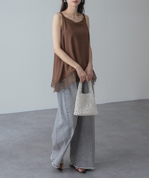 refinedworks(リファインドワークス)の「【refinedworks】ヒンヤリ快適な 接触冷感 裾レース キャミ(キャミソール・レディース・ホワイト/ブラウン/ブラック・FREE)」の9枚目の写真